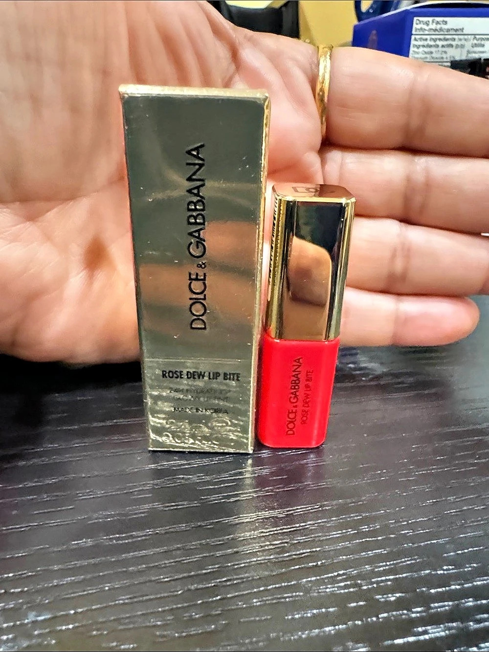 Dolce & Gabbana Rose Dew Lip Bite 04 Flirty Red Lipstick NWT 0.08 Oz travel size